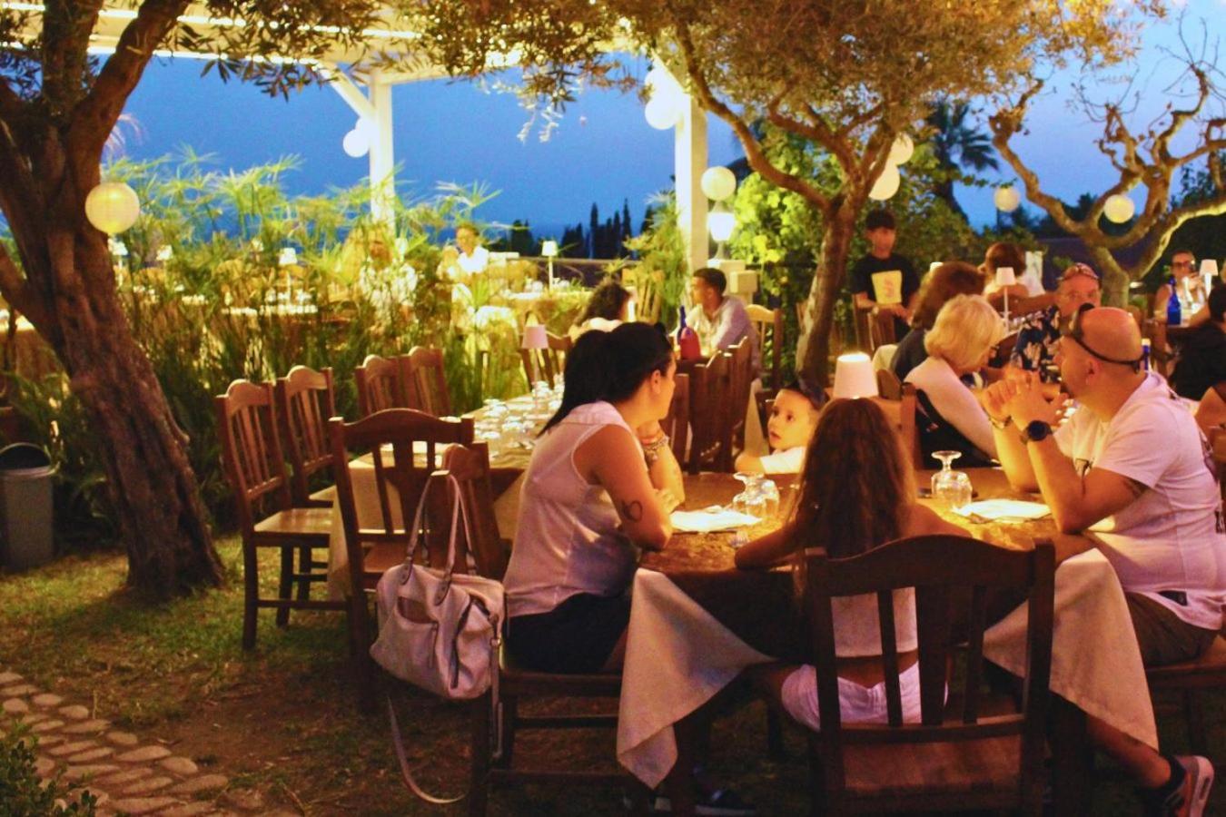 Residence Hotel La Taverna Capo Vaticano Kültér fotó