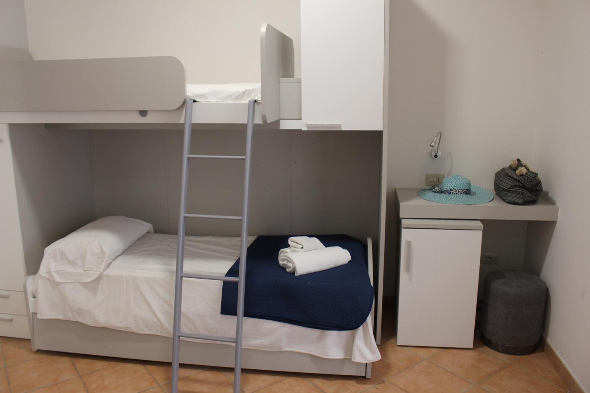 Residence Hotel La Taverna Capo Vaticano Kültér fotó