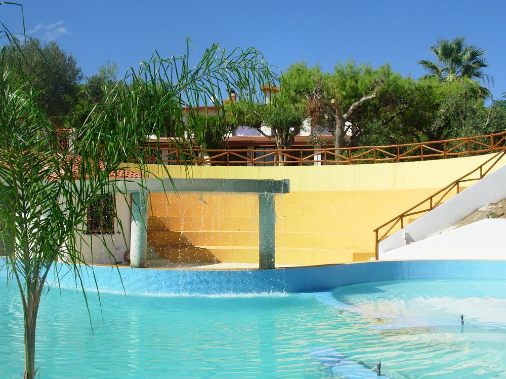Residence Hotel La Taverna Capo Vaticano Kültér fotó