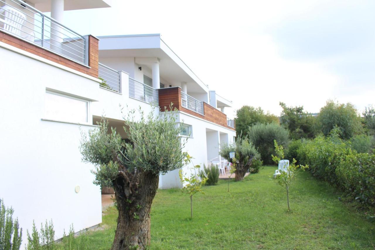 Residence Hotel La Taverna Capo Vaticano Kültér fotó